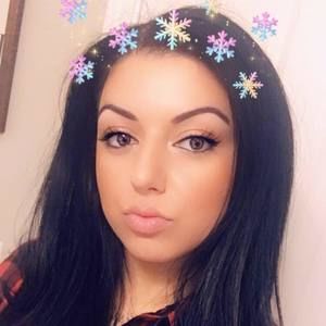 Meet your Posher, Ladan